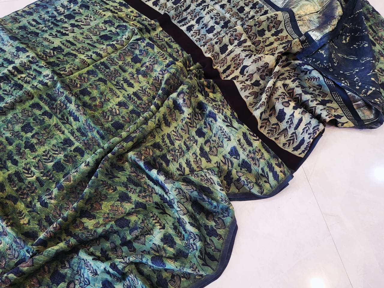 Nashpal Tissue lagadi pallu modal silk sarees