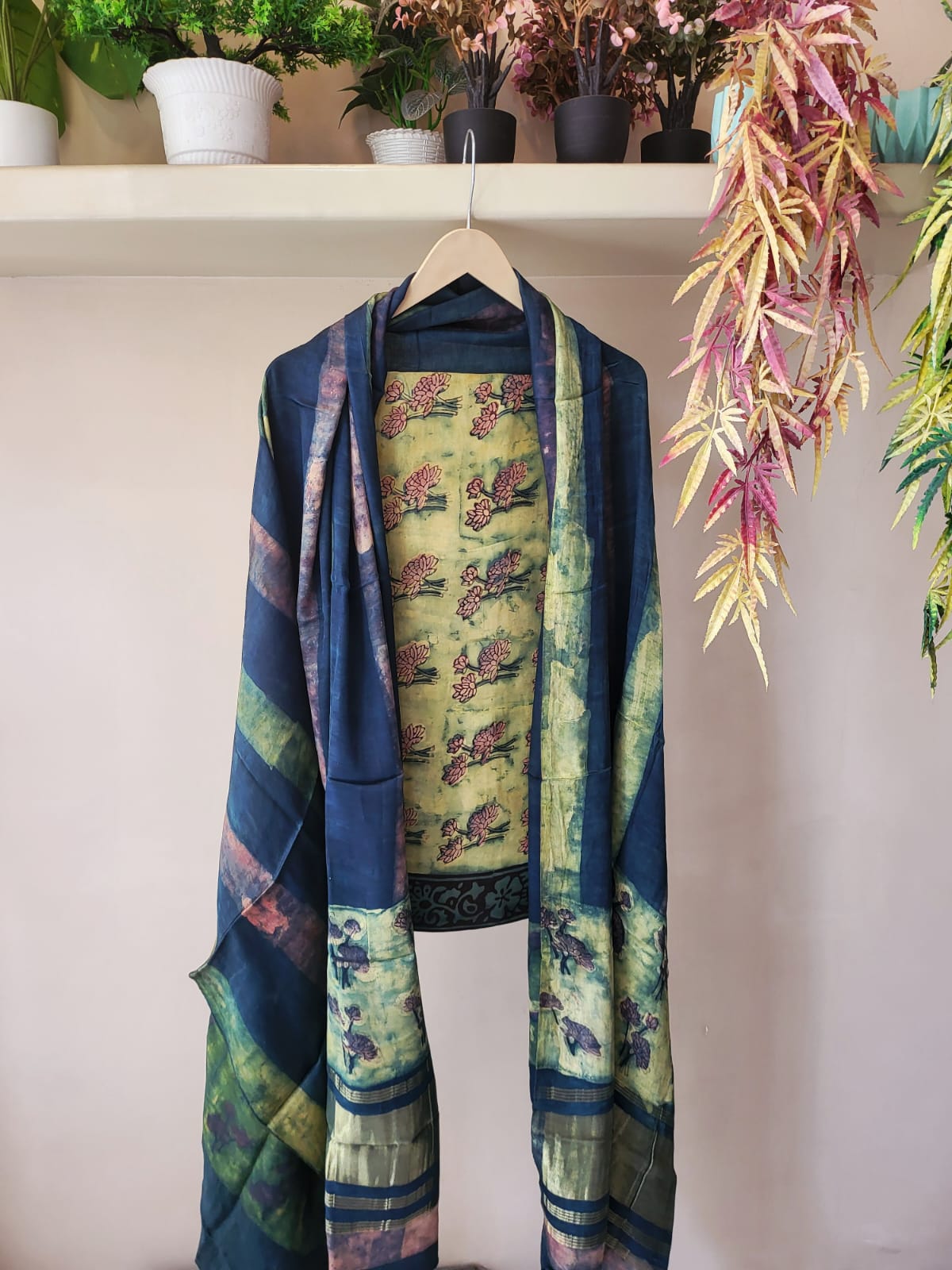 Nashpal Tissue zari lagadi dupatta modal silk sets