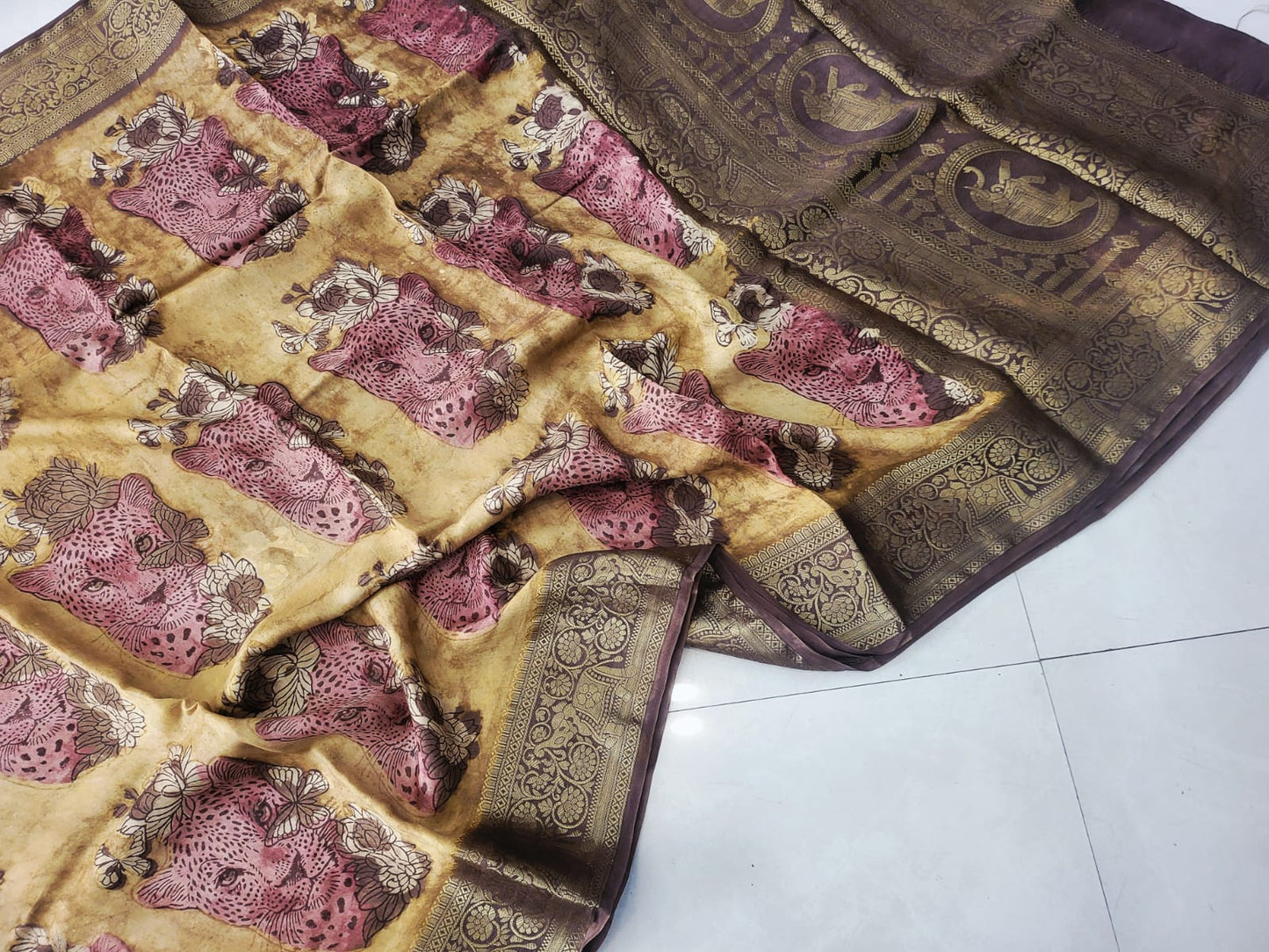 Nashpal Pomegranate Dola silk sarees