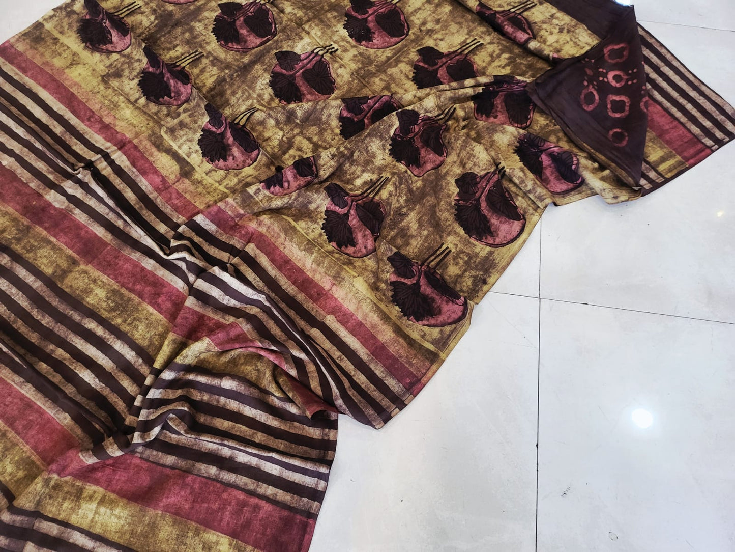 Nashpal dyes Ajrakh Prints Pure Mul Cotton sarees