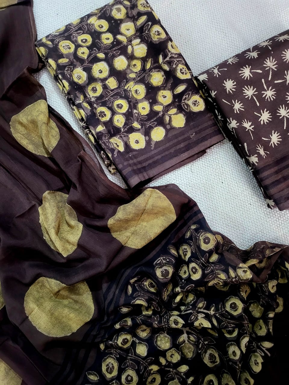 NASHPAL AJRAKH COTTON SUITS