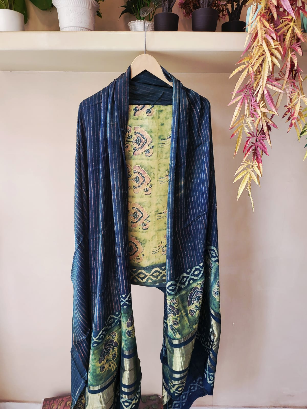 Nashpal  Tissue zari lagadi dupatta modal silk sets