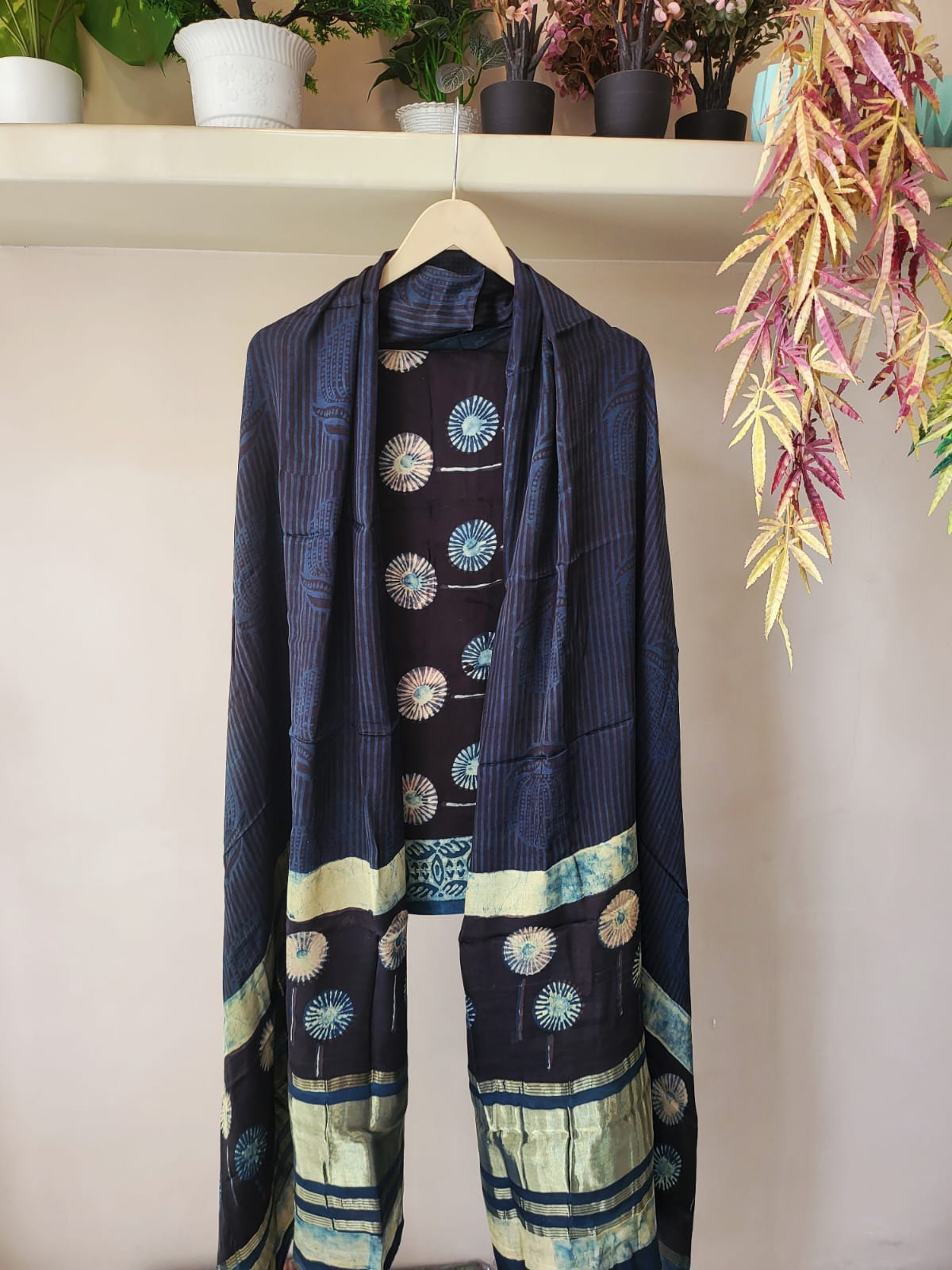Nashpal  Tissue zari lagadi dupatta modal silk sets