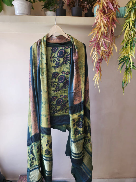 Nashpal  Tissue zari lagadi dupatta modal silk sets