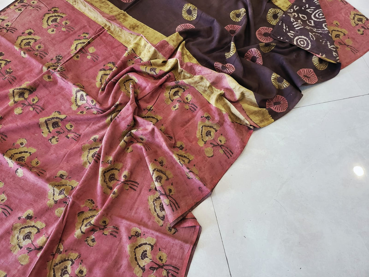 Nashpal dyes Ajrakh Prints Pure Mul Cotton sarees