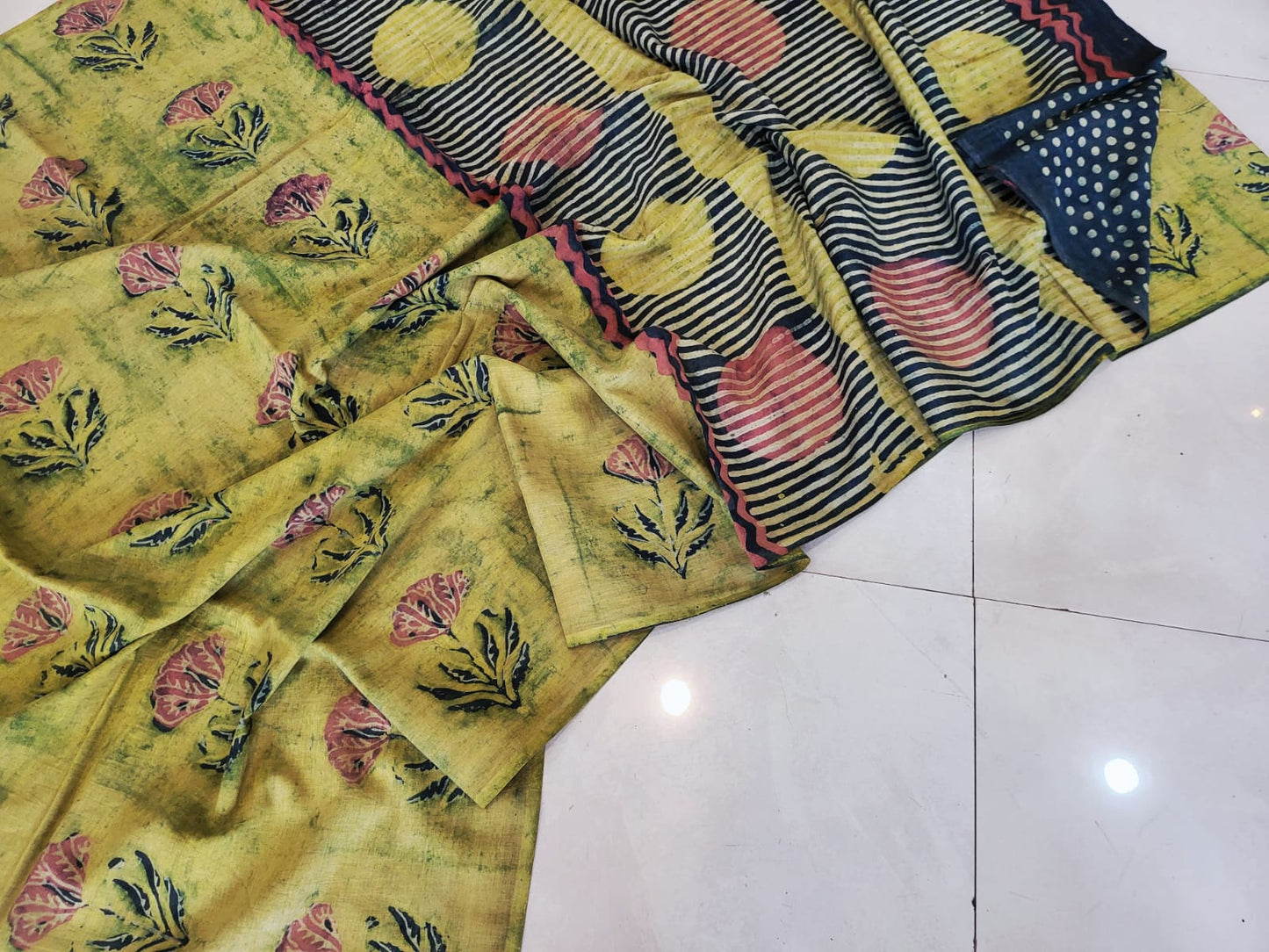 Nashpal dyes Ajrakh Prints Pure Mul Cotton sarees