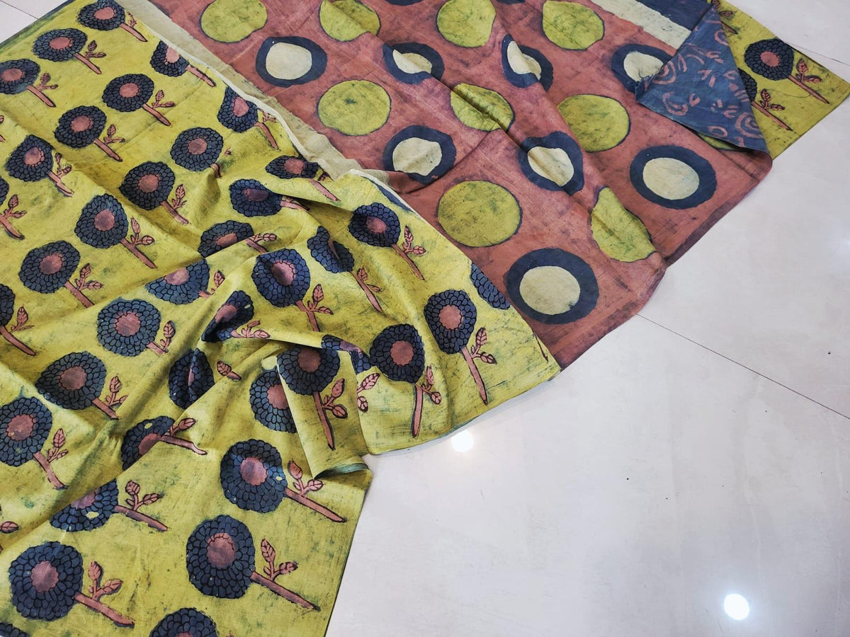 Nashpal dyes Ajrakh Prints Pure Mul Cotton sarees